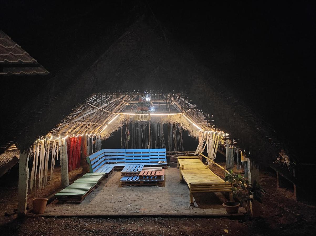 Travellers Tribe By Livelehood Habitat Vandrerhjem Auroville Eksteriør bilde