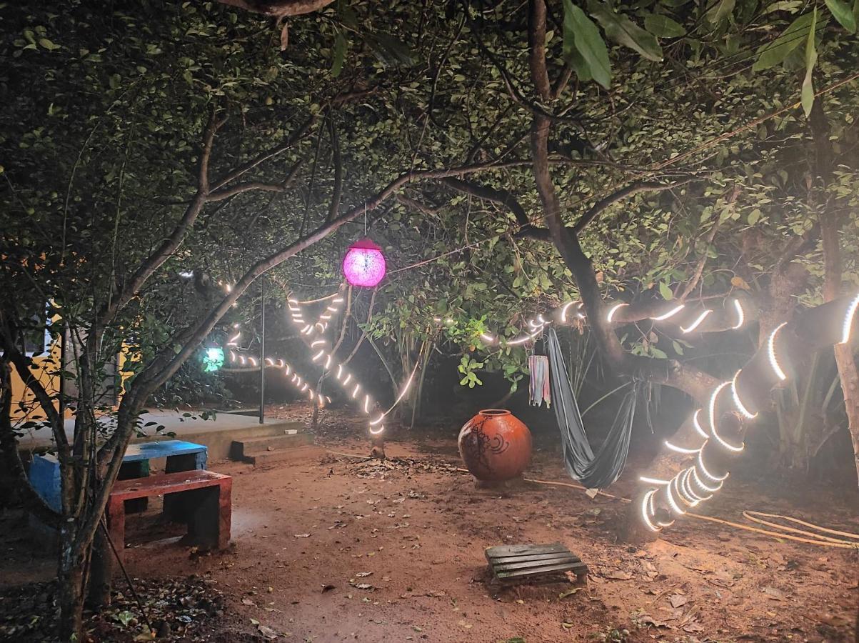 Travellers Tribe By Livelehood Habitat Vandrerhjem Auroville Eksteriør bilde